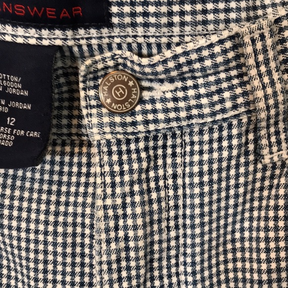 Halston 🌹 Blue and white herringbone capri pants. - Picture 7 of 9